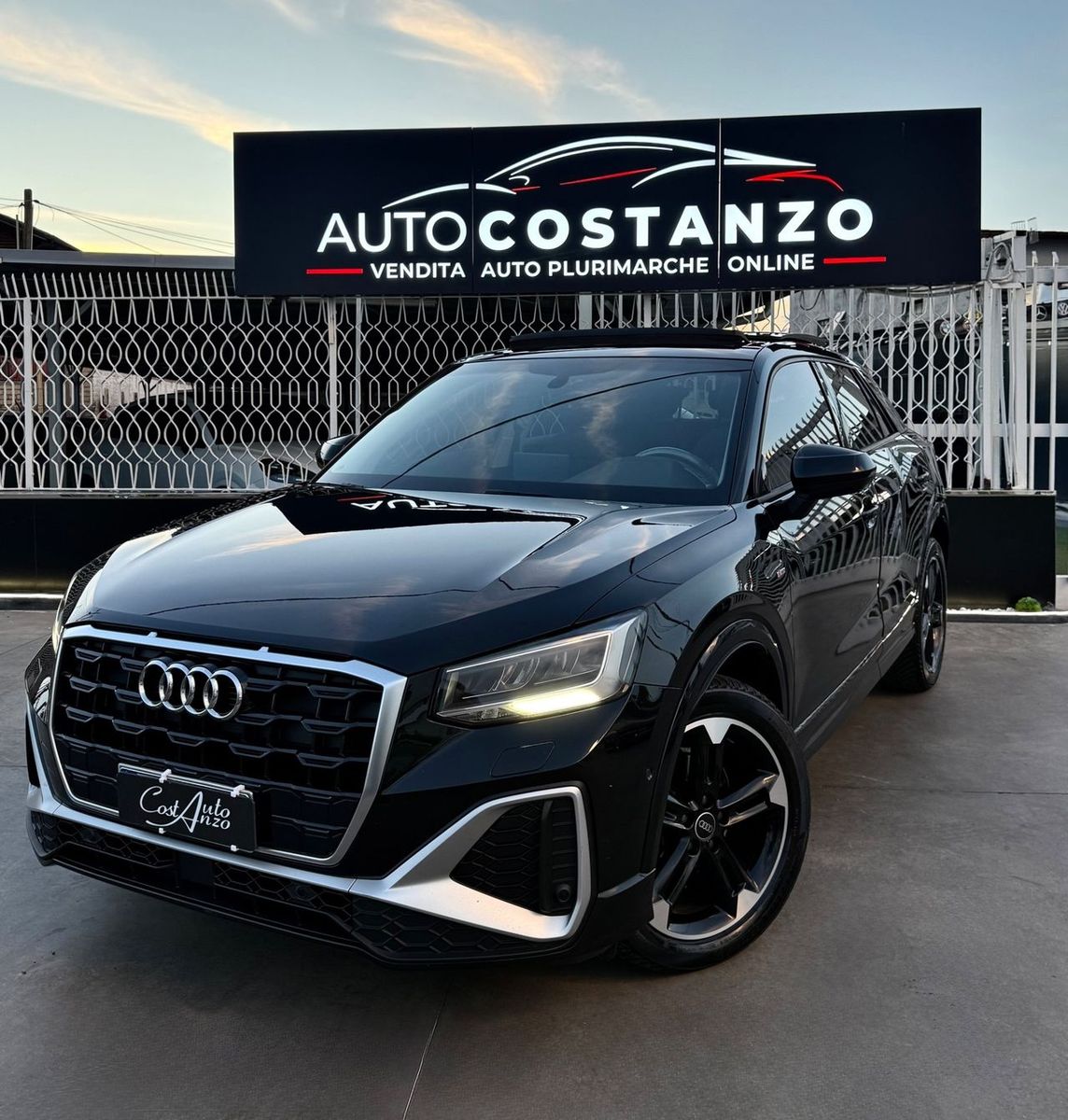 Audi Q2 30 TDI S tronic Identity Black 2022 TETT imagem 3