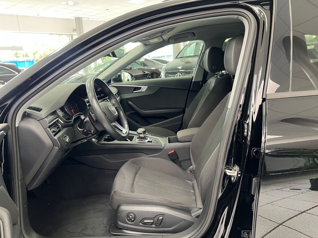 Audi A4 35 TFSI advanced*S-tronic*MATRIX*ACC*MMI*