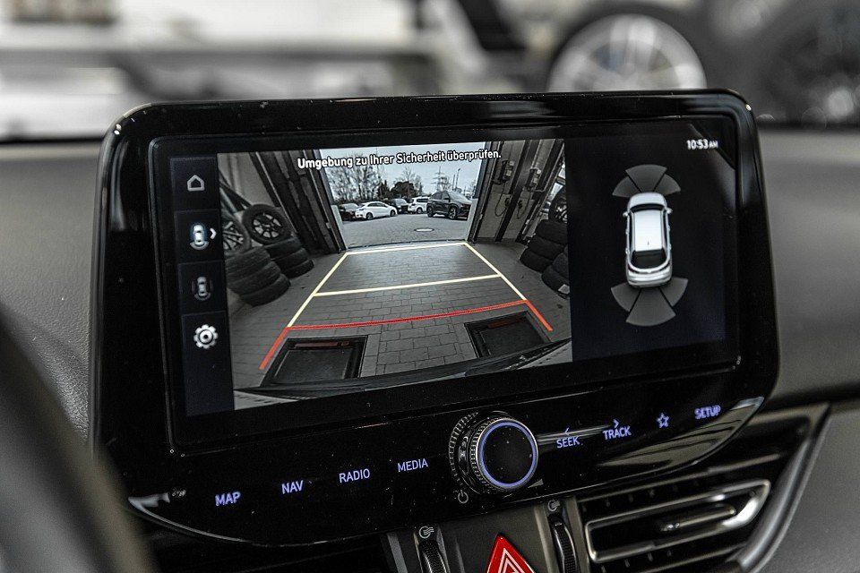 Fahrzeugabbildung Hyundai i30 Kombi 1.0T 100PS DCT ADVANTAGE Plus-Paket