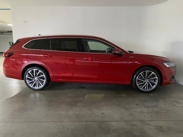 Superb IV Combi L&K 1.5 TSI iV DSG NAVI+MATRIX