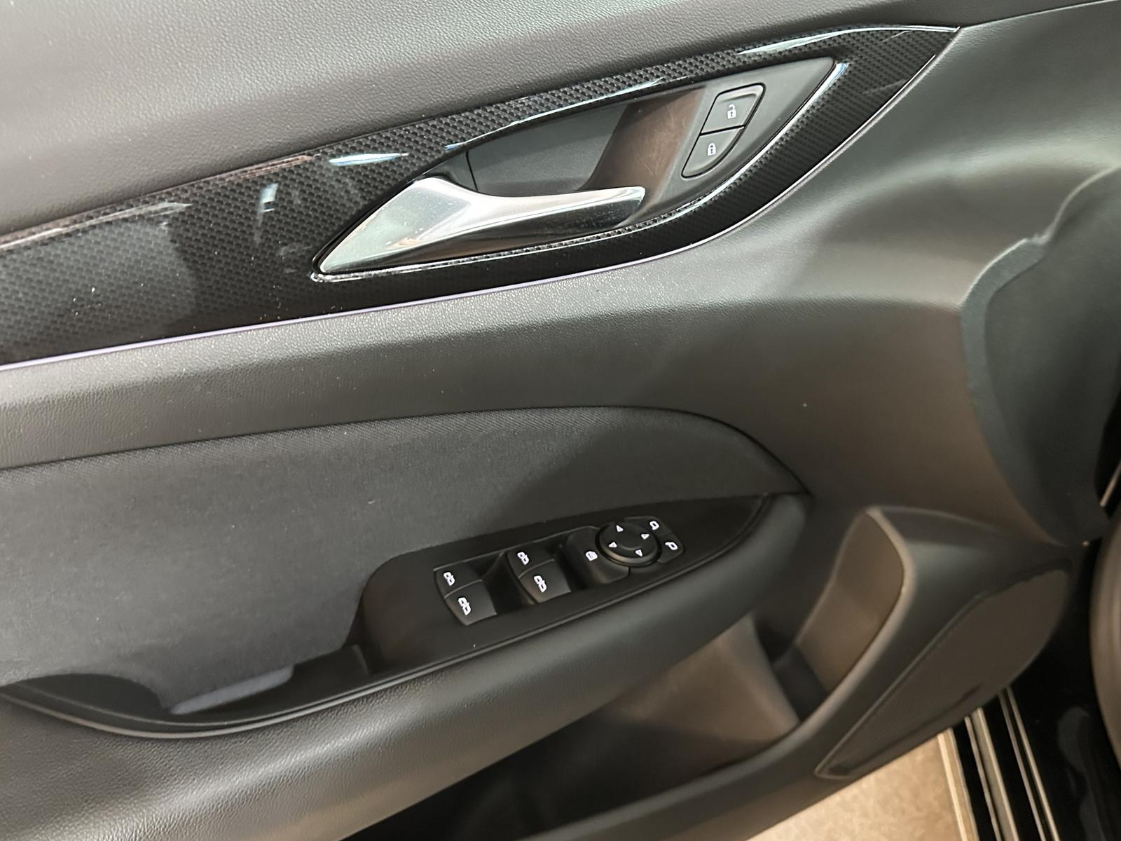Opel Insignia Elegance Tempomat SHZ Voll-LED PDC 