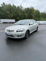 Toyota Avensis 1.8 VVT-i - - gebrauchte Toyota Avensis aus dem Jahr 2007