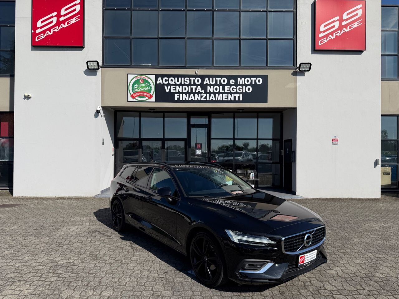 VOLVO V60