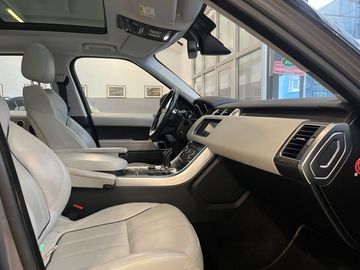Land-Rover Range Rover Sport - 12