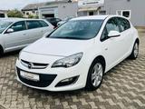 Opel Astra J Lim. 5-trg. Fun * TÜV & Inspektion NEU * - Opel Astra FUN mit Benzin-Antrieb