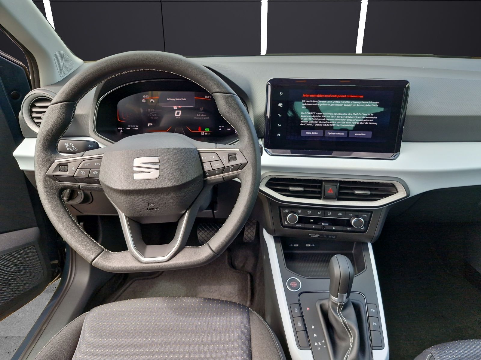 Fahrzeugabbildung SEAT Arona Road Edition 1.0 TSI DSG AHZ KLIMA