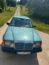 Mercedes-Benz Mercedes w124 300D - Mercedes-Benz 300: W124 300d