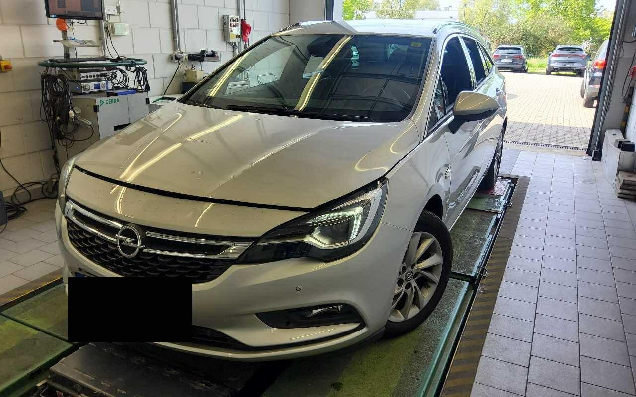 Opel Astra K Sports Tourer Innovation NAvi LED Alu