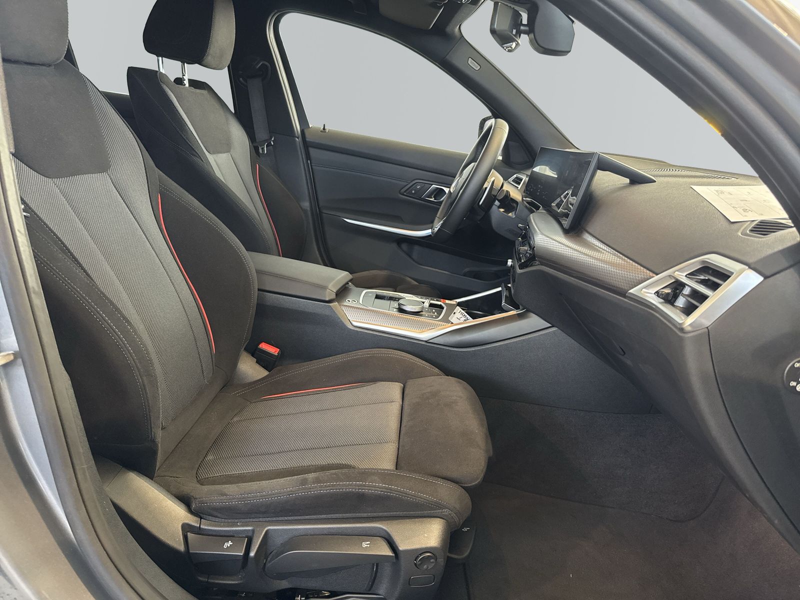 BMW 330 - Bild 11