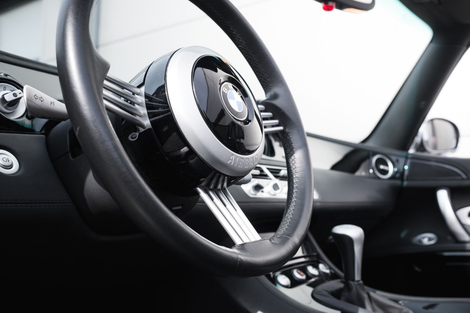 Fahrzeugabbildung BMW Z8 Roadster-Hardtop-unfallfrei-Alpinafelgen