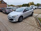 Renault Megane III Grandtour 1.5 dCi*2.HD*KLIM*TEMP*AHK* - Renault Megane aus 2011: Grandtour