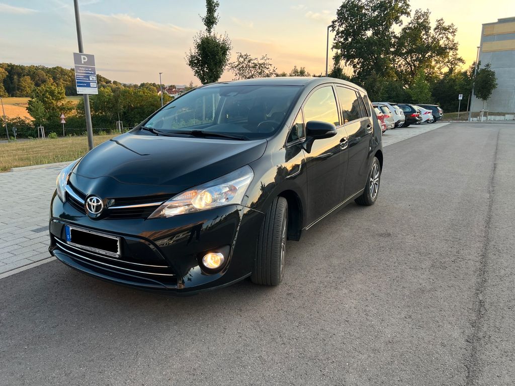 Image of Toyota Verso
