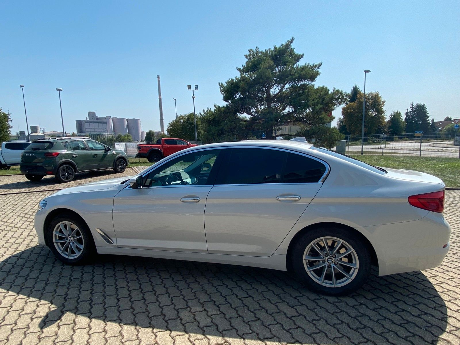 Fahrzeugabbildung BMW 520 Baureihe 5 Lim. 520 d