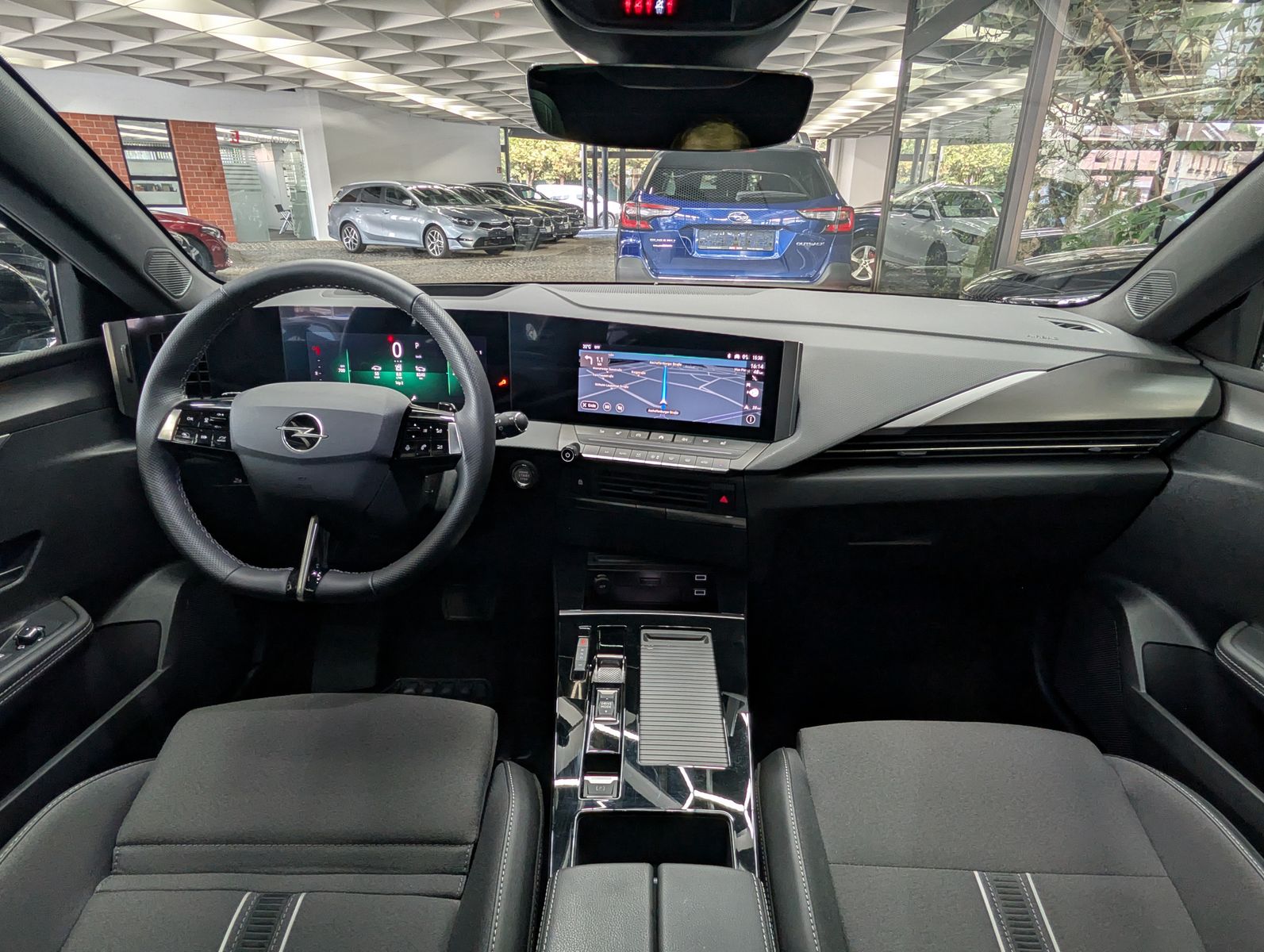 Fahrzeugabbildung Opel Astra ST 1.2T GS AHK*360°KAM*MATRIX*ACC*HuD*PANO