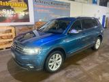 Volkswagen Tiguan allspace 7 sitzer 4x4 - Volkswagen Tiguan Allspace mit Diesel-Antrieb: Van