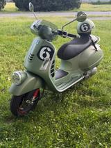 Vespa GTS 300 SeiGiorni Matt Grün - Angebote