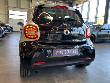 Smart ForFour  66kW *TÜV-0427*KLIMA*TEMPOMAT*NAVI*