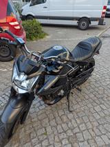 Yamaha XJ6 - YAMAHA 2011 XJ6