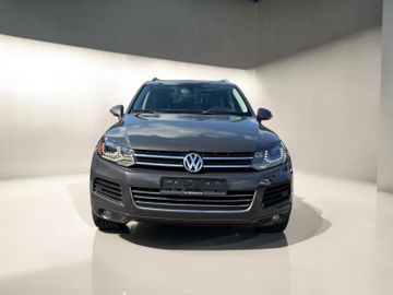 Volkswagen Touareg - 3