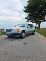 Mercedes-Benz 230 CE Coupe - Mercedes-Benz 230 aus 1991