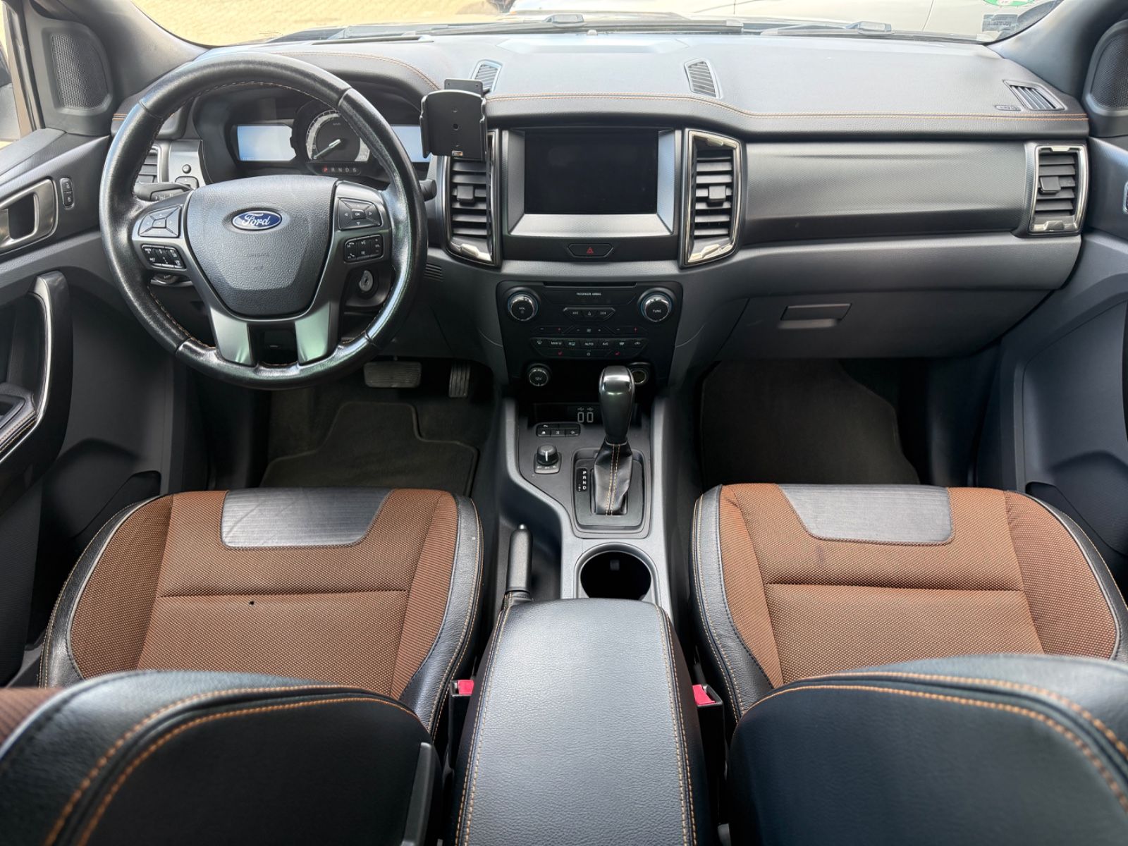 Ford Ranger Wildtrak Doppelkabine 4x4 foto 10