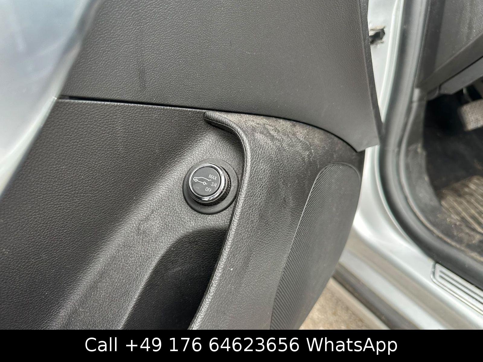 Opel Insignia 2015 — photo 11