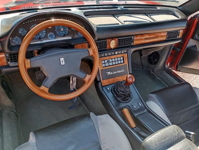 Maserati Spyder 2.0i V6 - Biturbo (ZAGATO)
