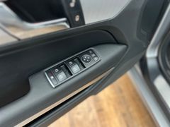 MERCEDES-BENZ E 200 CGI / NUR 54.tKM / GARANTIE / 2.HD MERCEDES-BENZ E 200 CGI / NUR 54.tKM / GARANTIE / 2.HD
