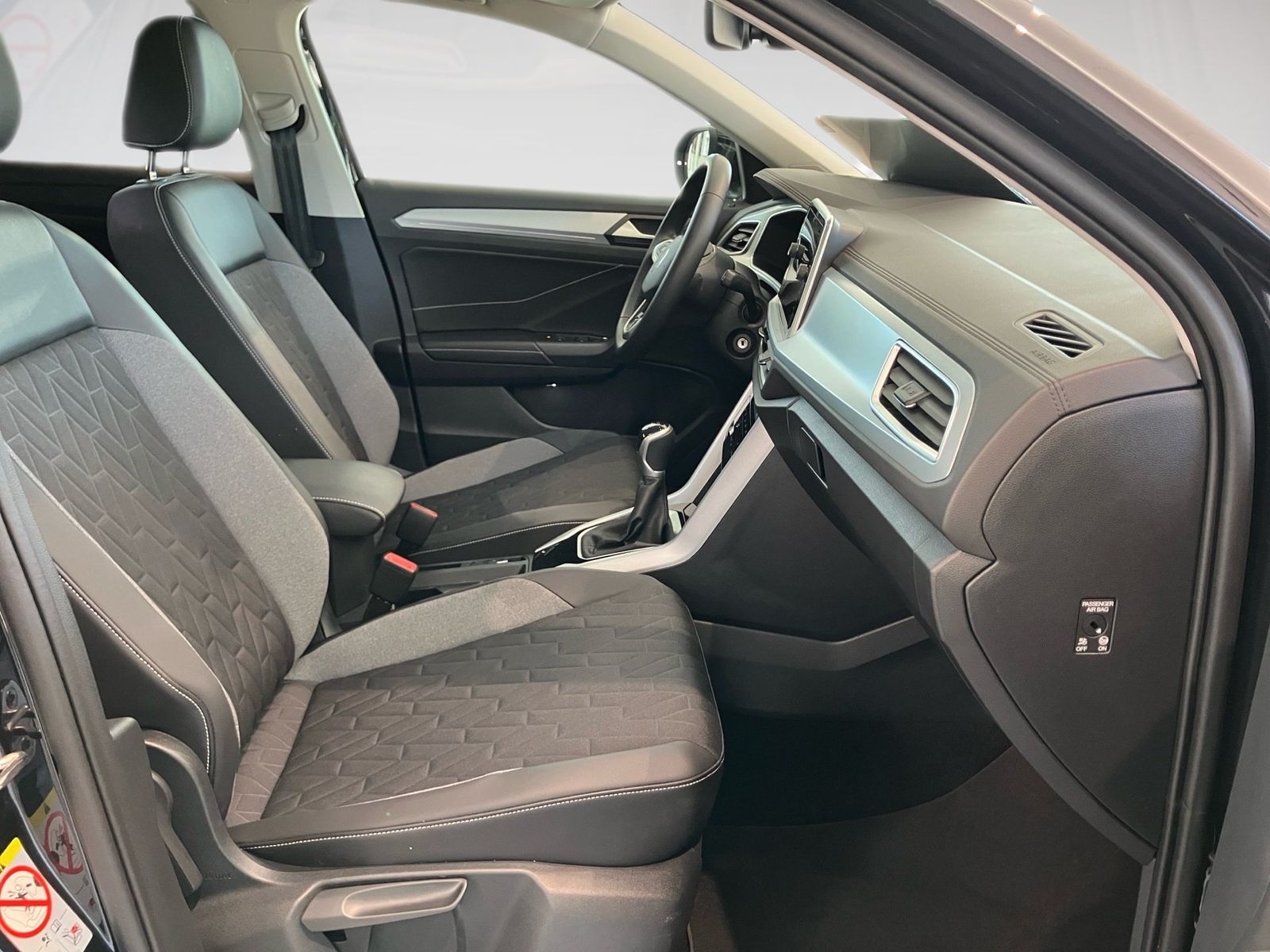 Volkswagen T-Roc - Bild 9