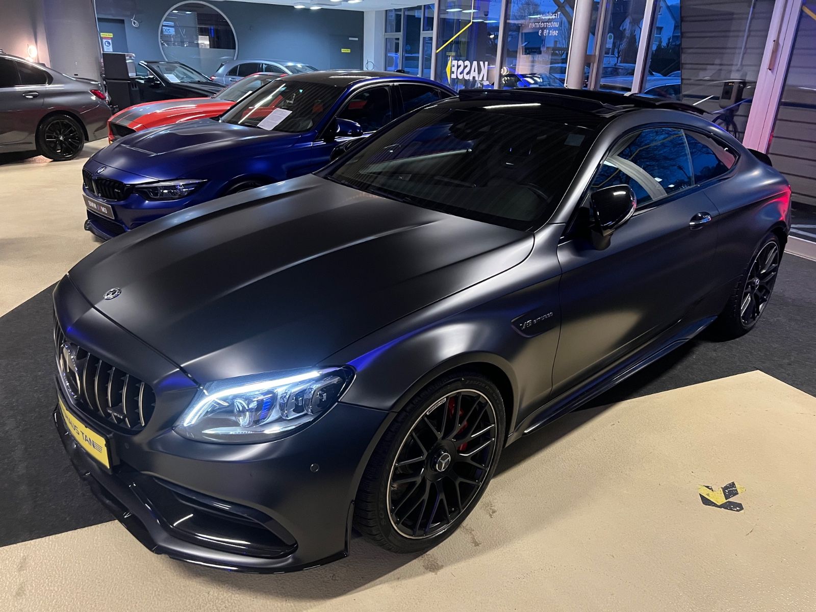 Fahrzeugabbildung Mercedes-Benz C 63 S AMG Coupe PERFORMANCE*DESIGNO-MAGNO*AERO*