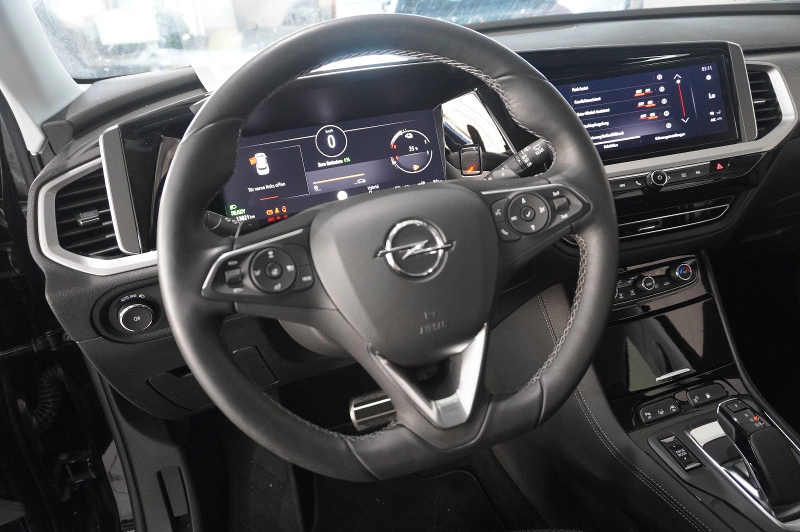 Fahrzeugabbildung Opel Grandland (X) 1.6T EDITION HYBRID NAVI/LED/VIRT.