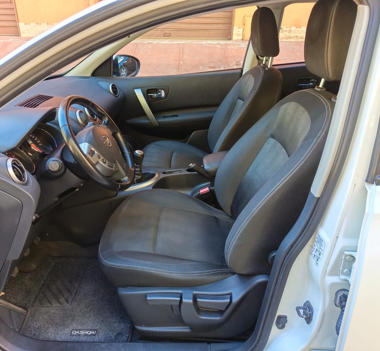 Nissan Qashqai 2012 — photo 6