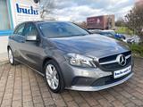 Mercedes-Benz A 200 Urban Automatik AHK Navi 2. Hand - Mercedes-Benz A-Klasse Gebrauchtwagen in Dortmund
