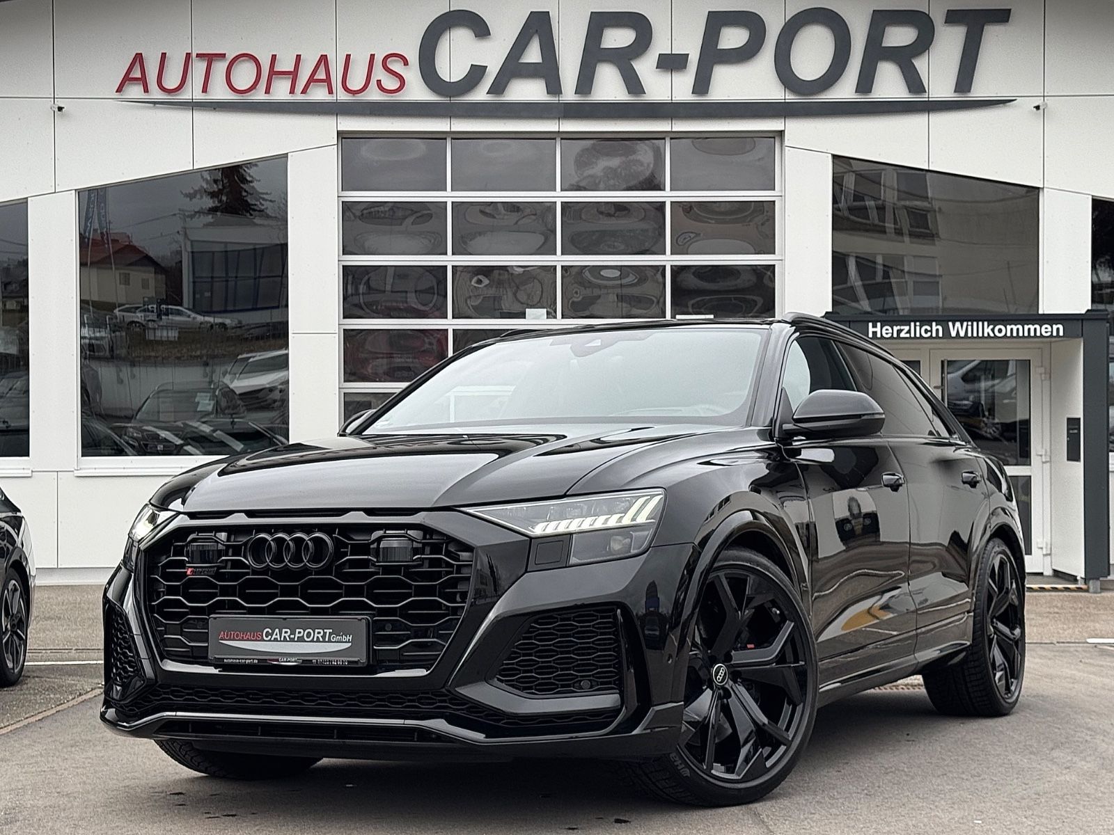 AUDI RSQ8 4.0 TFSI quattro| MASSAGE| B&amp;O| HUD| 23"|