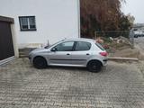 Peugeot 206 1.4  Sehr gepflegt  Wenig Ki... - Peugeot Gebrauchtwagen von 2000