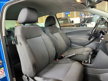 MYAUTOCENTER – Gebraucht- und Jahreswagen mit Werkstattservice in Pfaffenhofen Volkswagen Polo V *1.HAND*TÜV: 227*SitzHZ*Klima*PDC*Tempo