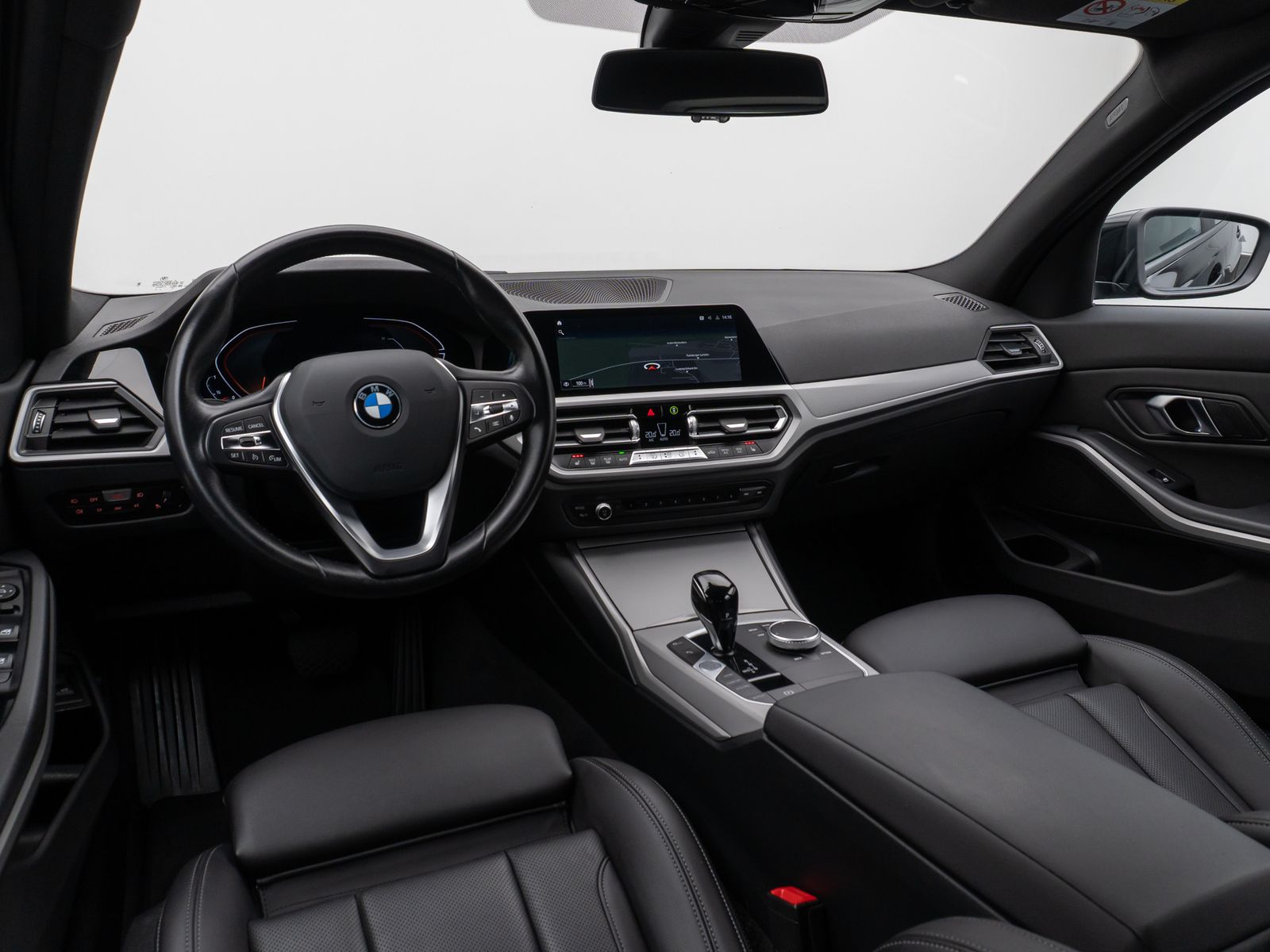 Fahrzeugabbildung BMW 320d xD Laser DAB PDC AHK Alarm Komfort Sport