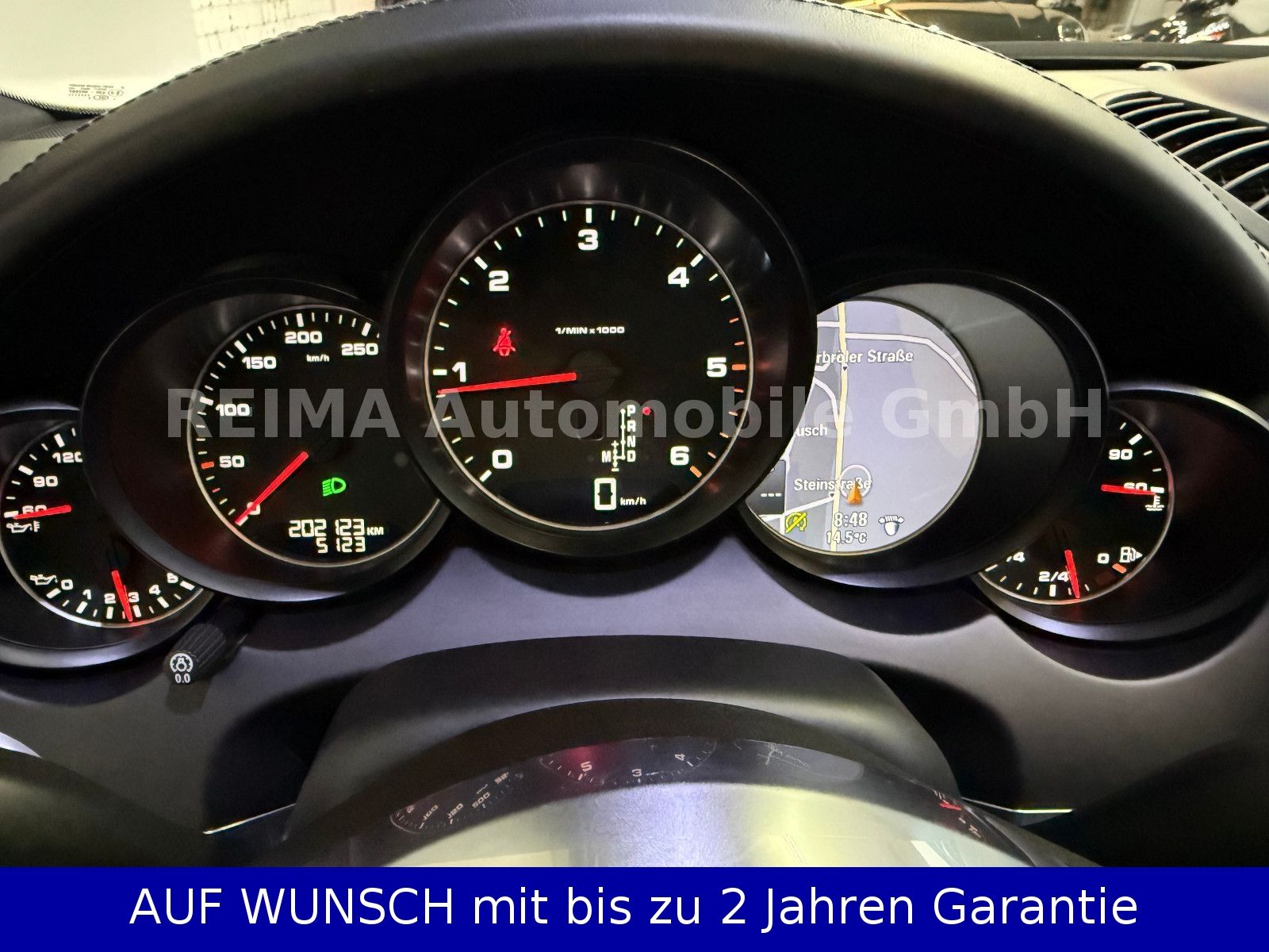 Fahrzeugabbildung Porsche Cayenne 3,0 Diesel Platinum Edition, Pano