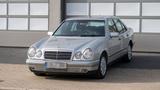 Mercedes-Benz Mercedes E320 W210 | Youngtimer | wenig km... - Mercedes-Benz E 320 in Wuppertal