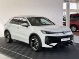 Volkswagen T-Roc 1.5 eTSI R-LINE NEUES MODELL AHK SOFORT - Volkswagen mit Benzin-Antrieb: Modell