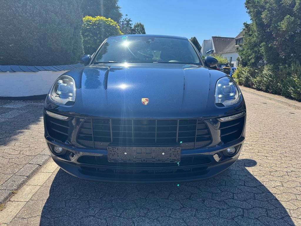 Image of Porsche Macan