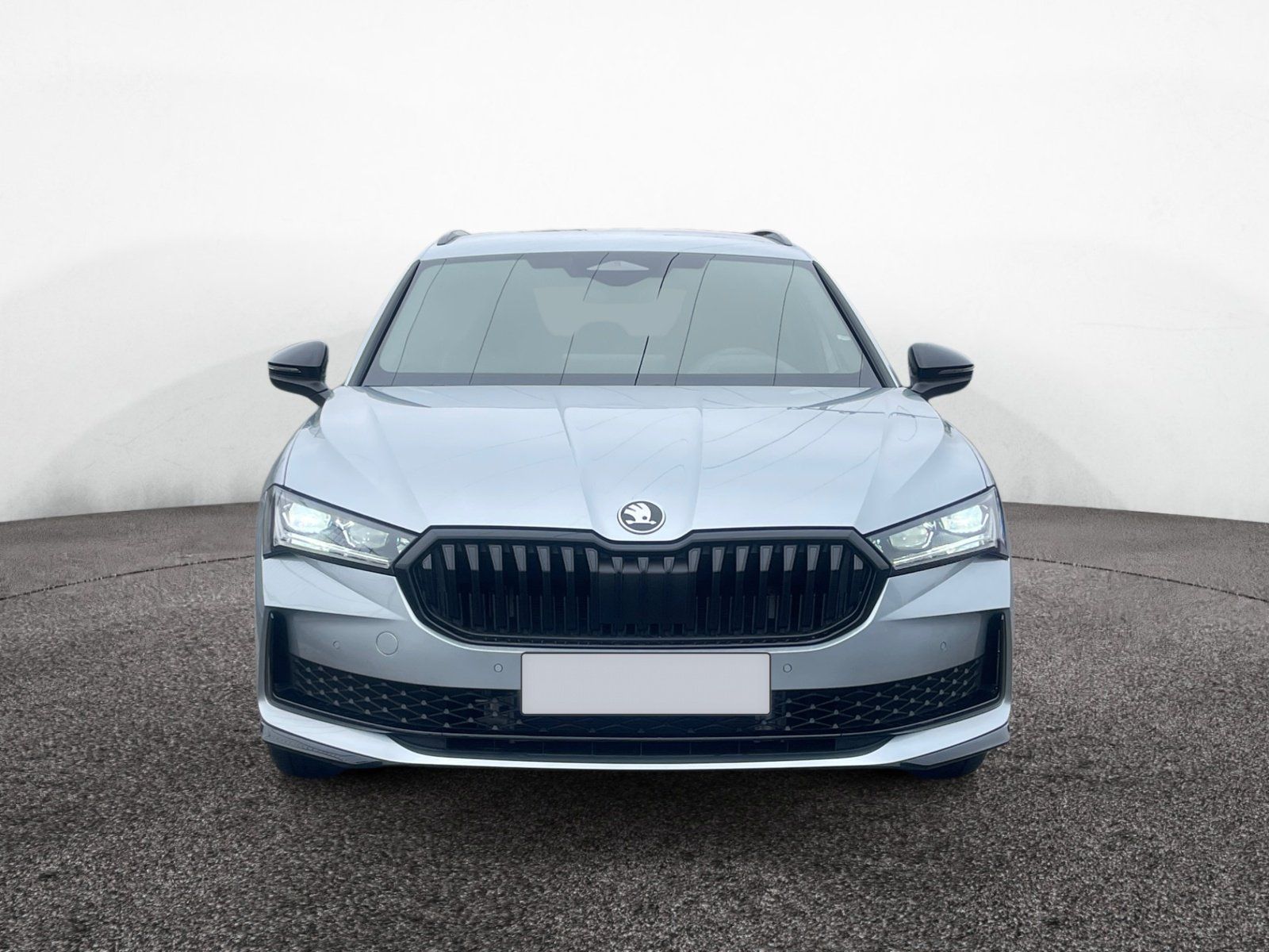 Skoda Superb - Bild 2