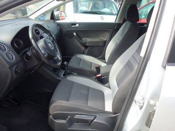 Volkswagen Golf - 9