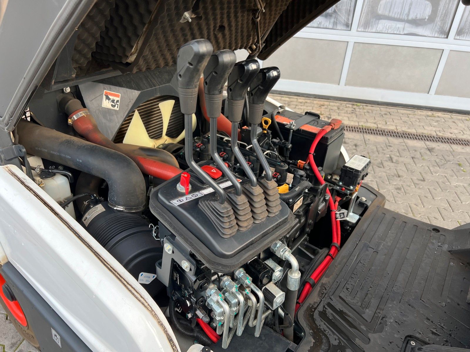 Fahrzeugabbildung Bobcat D30NXS / nur 482h! / 12.2023 / SS