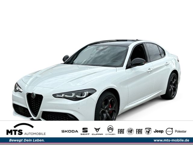 Alfa Romeo Giulia TRIBUTO ITALIANO 2.0 Turbo 280PS Allrad. 