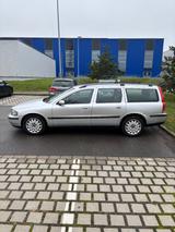 Volvo V70 2.4 Comfort Comfort - gebrauchte Volvo V70 aus dem Jahr 2004