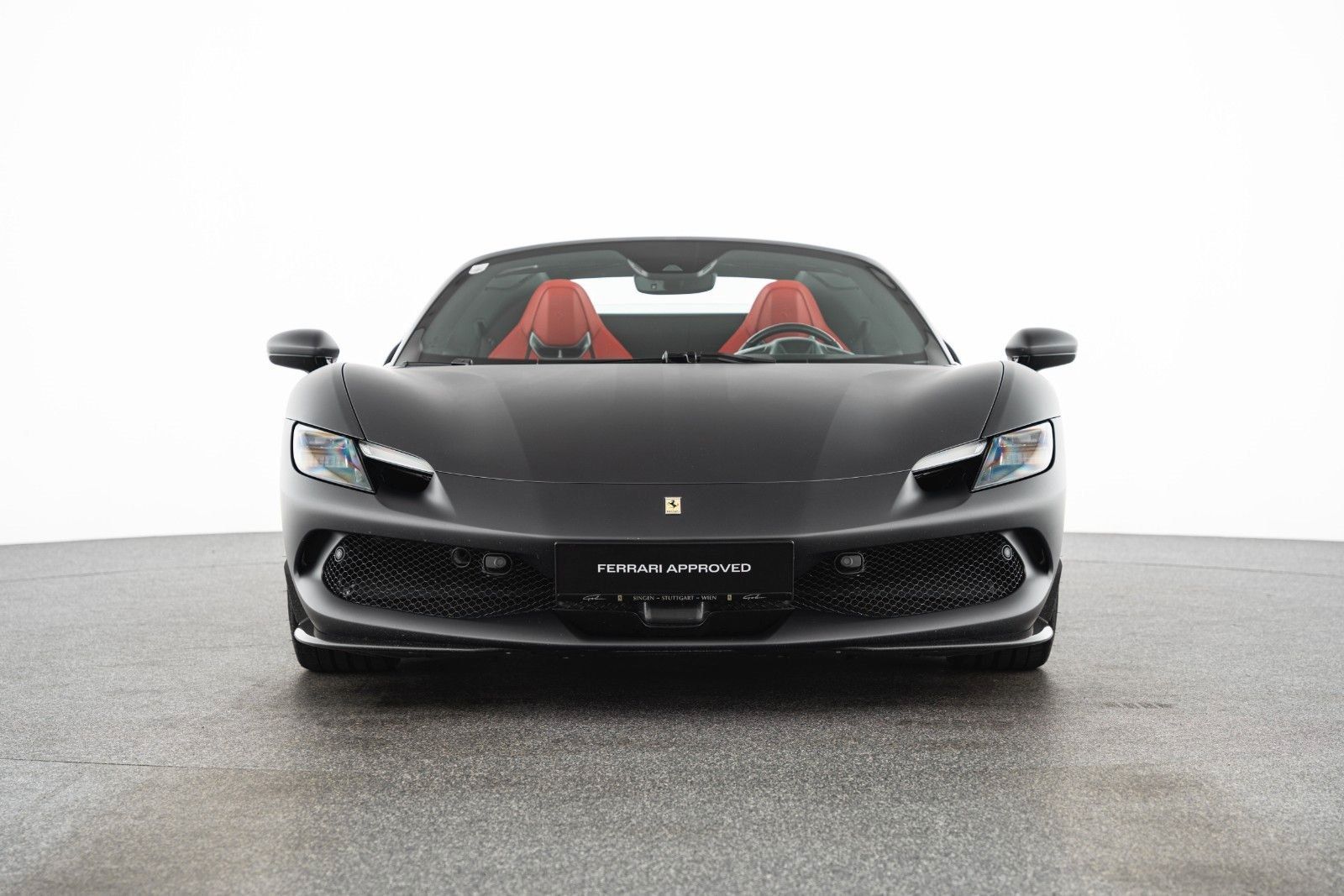 Ferrari 296 GTS imagem 2