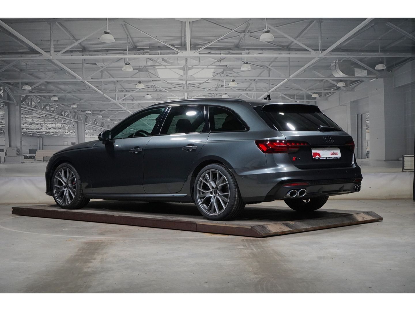 Audi S4 - Bild 2