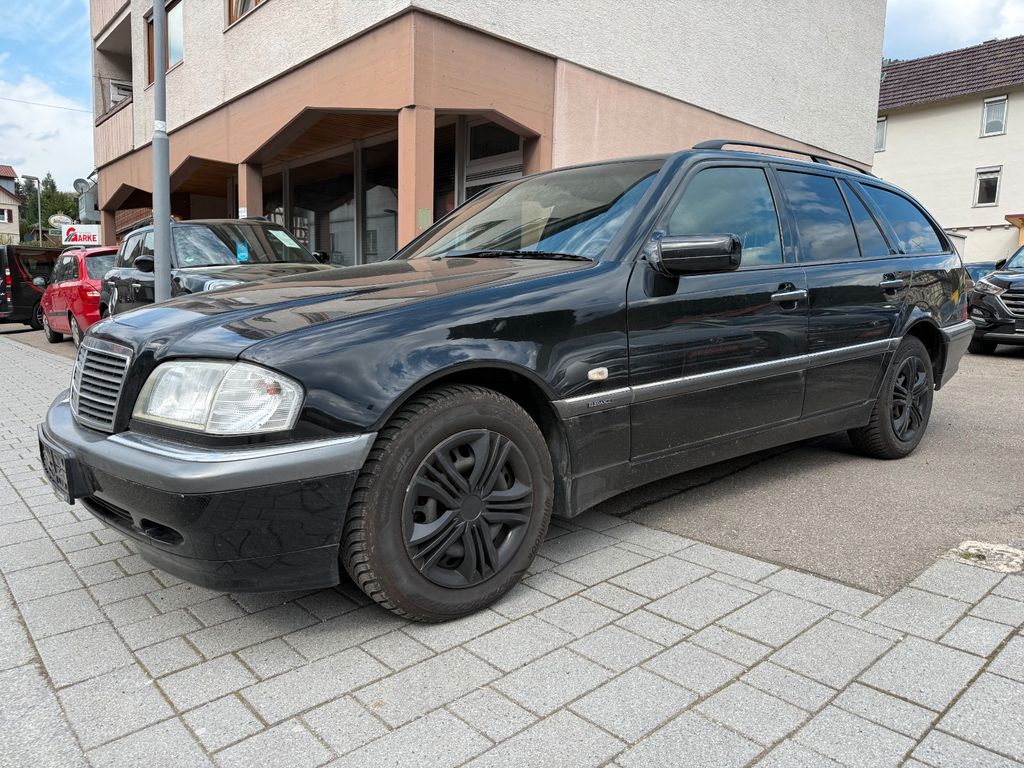 Angebot ansehen Mercedes-Benz C 180