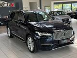 Volvo XC 90 Inscription Plug-In Hybrid AWD - Volvo XC90 mit Hybrid-Antrieb: mit Navigationssystem